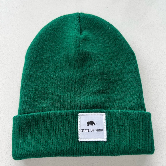 State Of Mind Beanie Toque - Picture 1 of 4